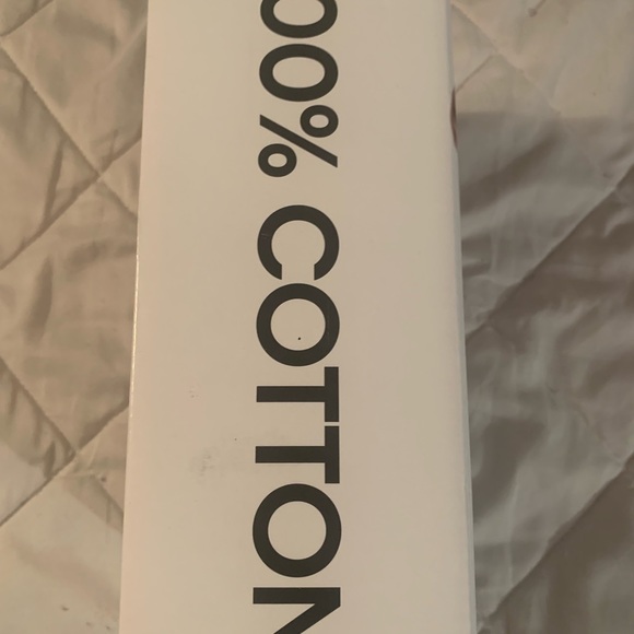 CALVIN KLEIN BLACK MALE BOXER BRIEFS, SIZE MEDIUM, NEW IN BOX. - Picture 5 of 5